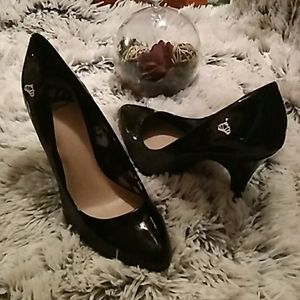 Fergalicious (Pointy toe pumps heels)